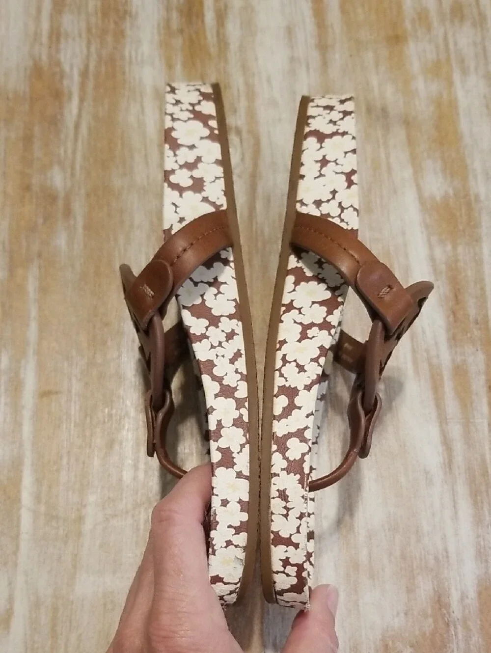 Tory Burch Brown Leather Miller Flip Sandals with Cream Floral Insole